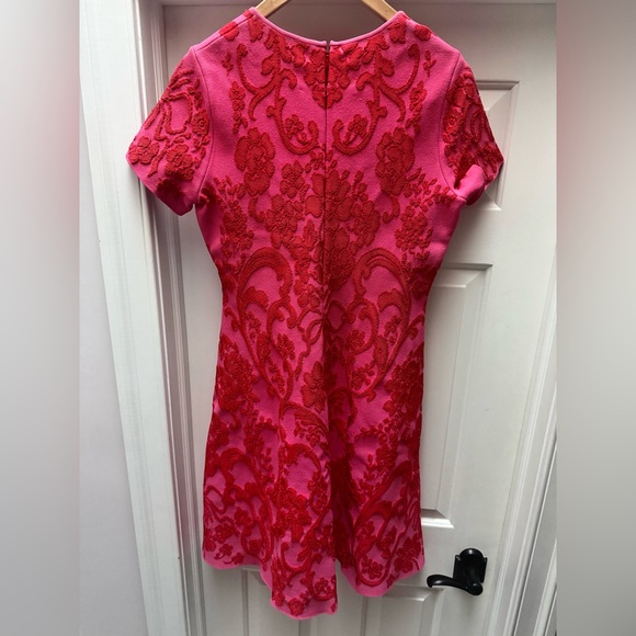$2490 Carolina Herrera Floral Jacquard Knit Fit & Flare Dress. Made In Italy. $2490 Carolina Herrera Floral Jacquard Knit Fit & Flare Dress. Made In Italy.